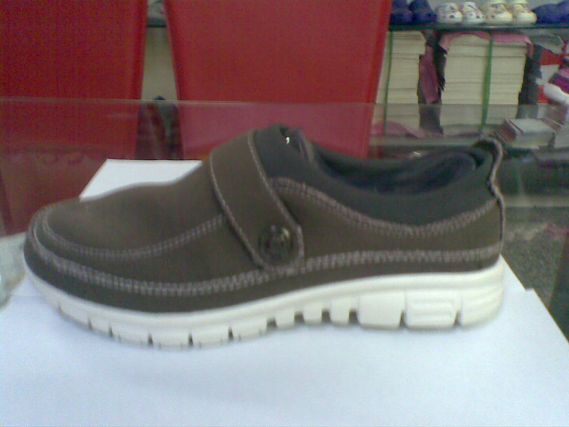 mans shoes